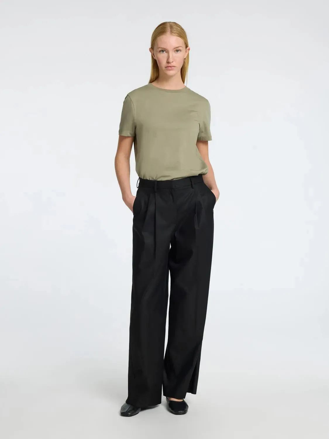 Myessential Ss O-Neck Tee Noos - Vetiver