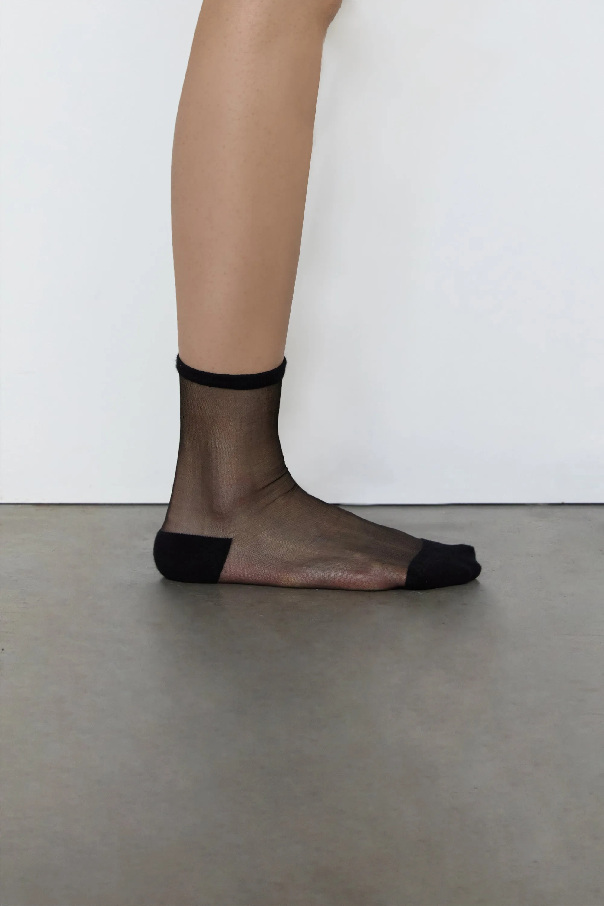 ORGANIC COTTON NYLON MESH SOCKS